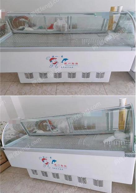 出售闲置商用大容量冷冻冰柜 2个展示柜 底层可冷冻 上层冷藏展示