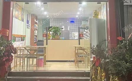 新店不开了，一套奶茶设备、桌子、椅子、空调转让