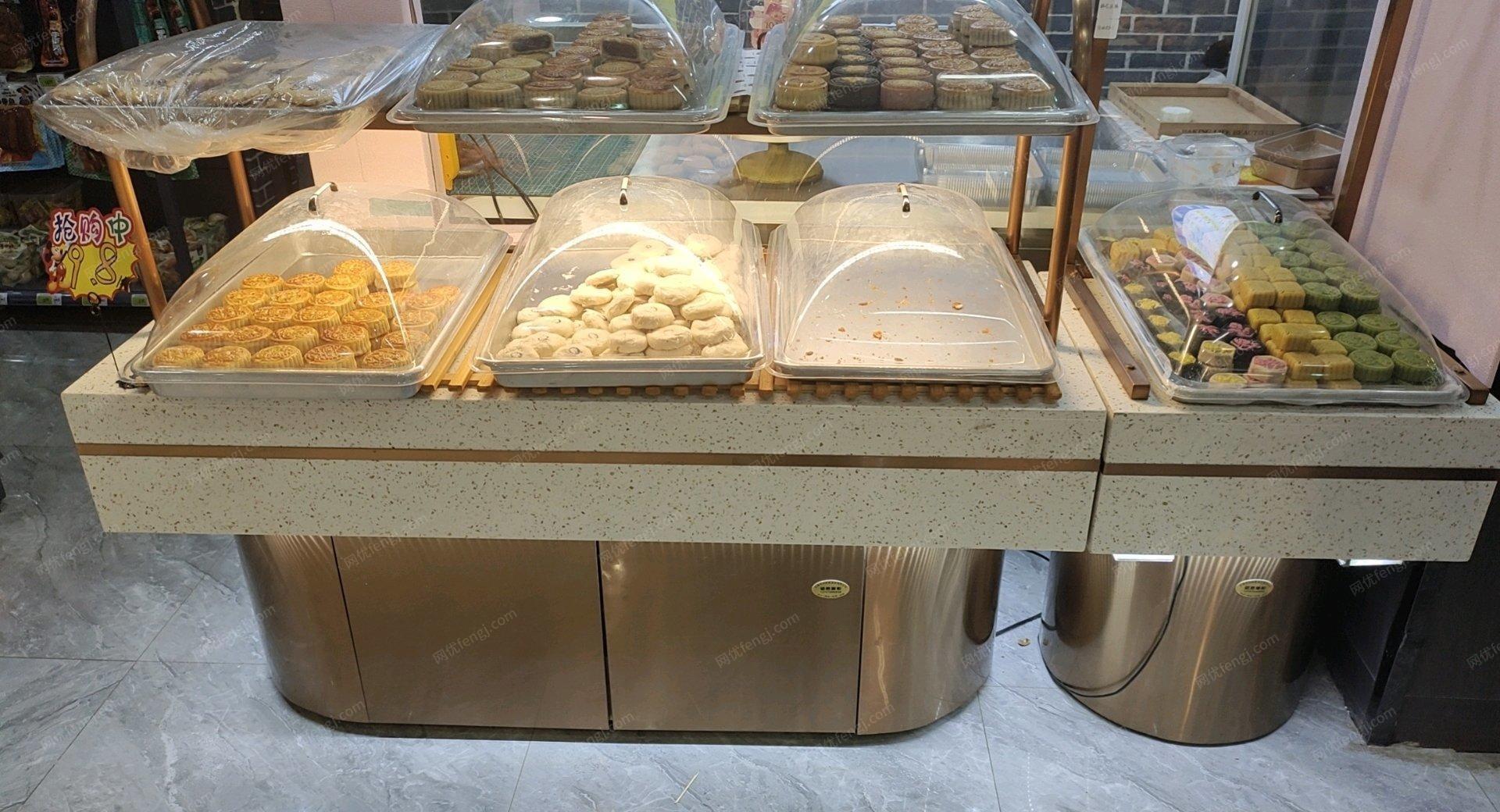 江苏徐州转让烘焙设备：醒发箱、打蛋机、烤箱+前厅设备