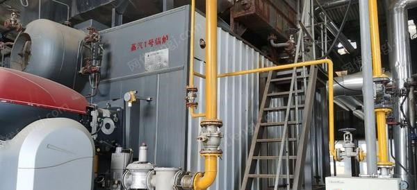 广东佛山转让天然气锅炉10吨，一台两吨，两台600万大卡导热油炉