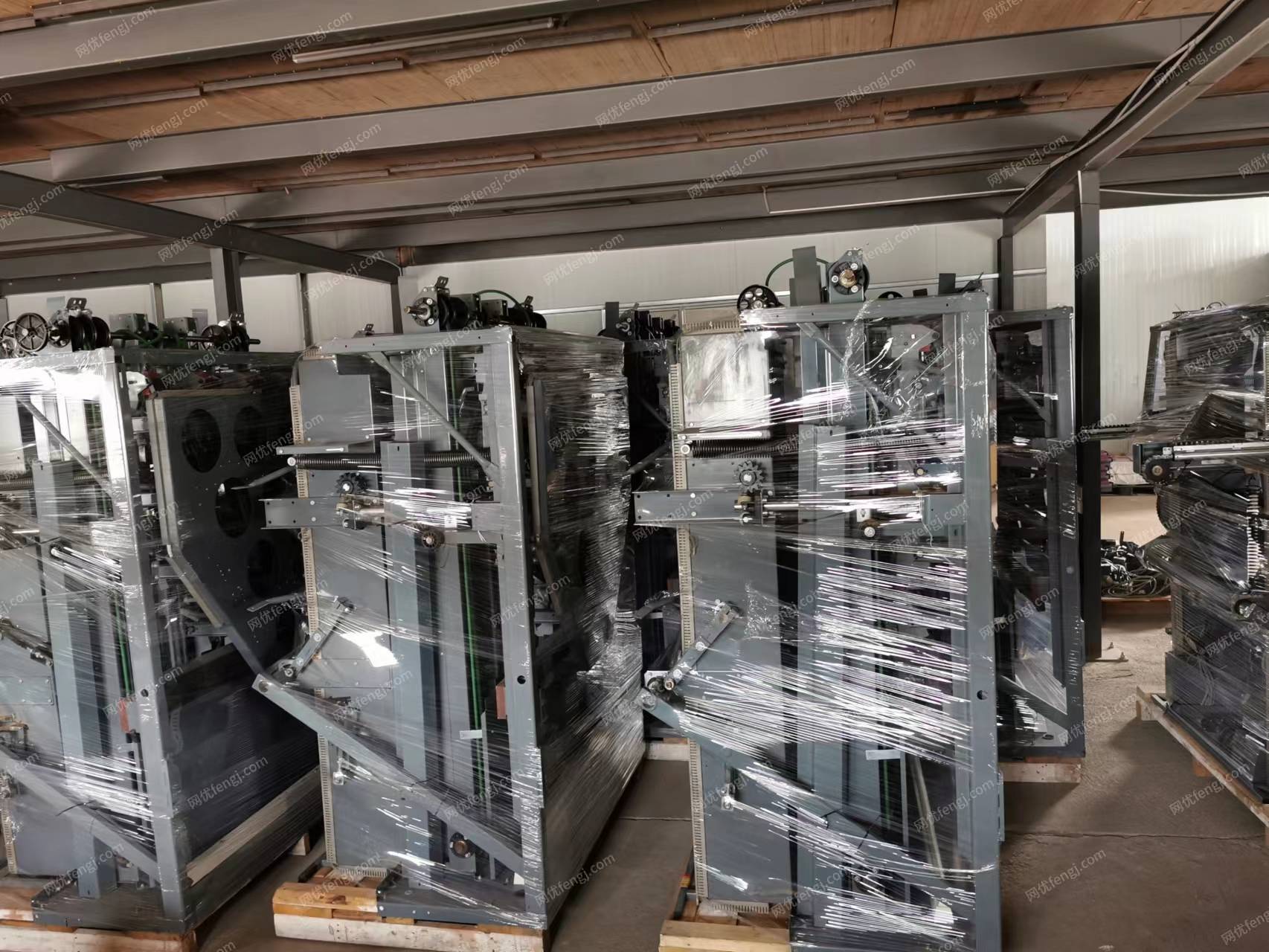 出售二手保齡球設(shè)備 其他出售