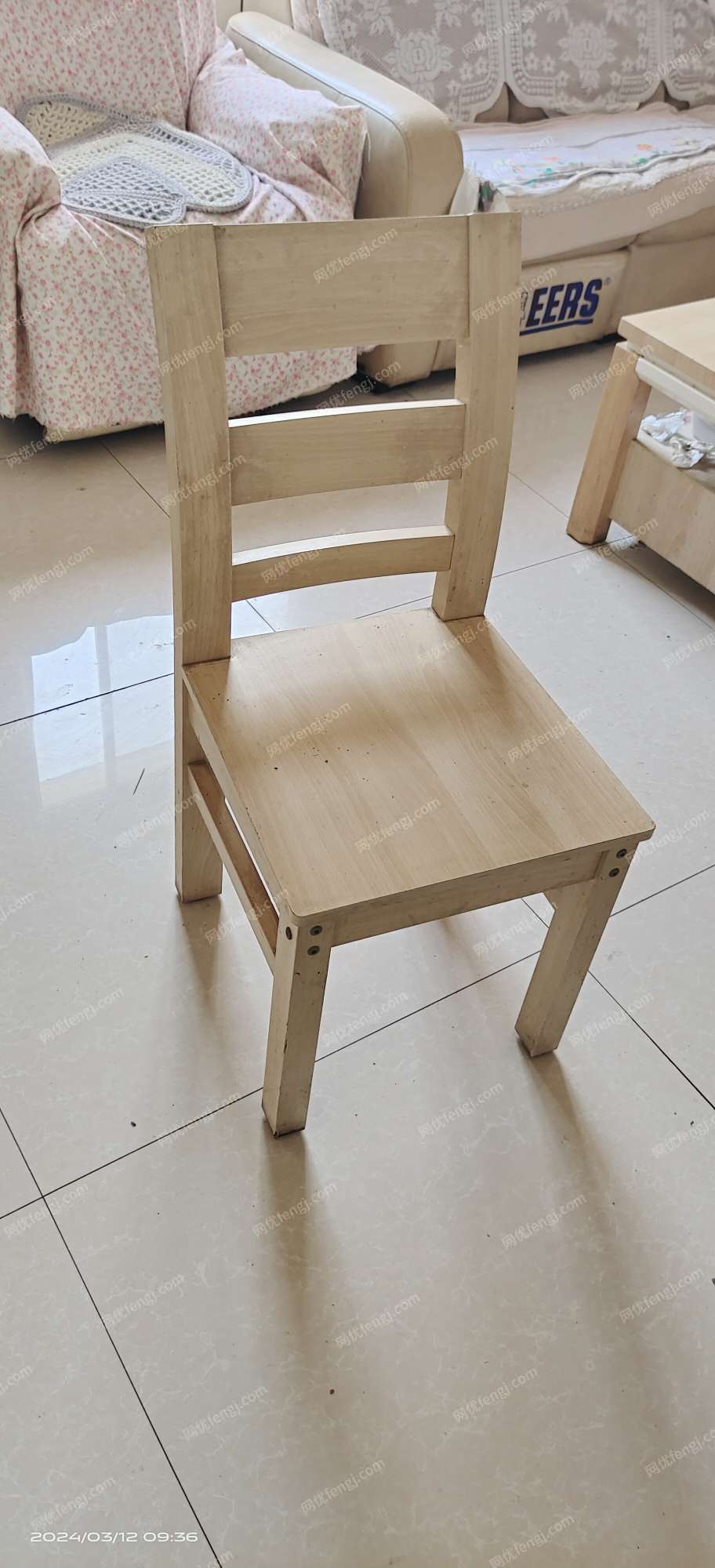 转让朴实奈用的实木桌椅