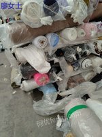广东长期回收库存布料，皮革