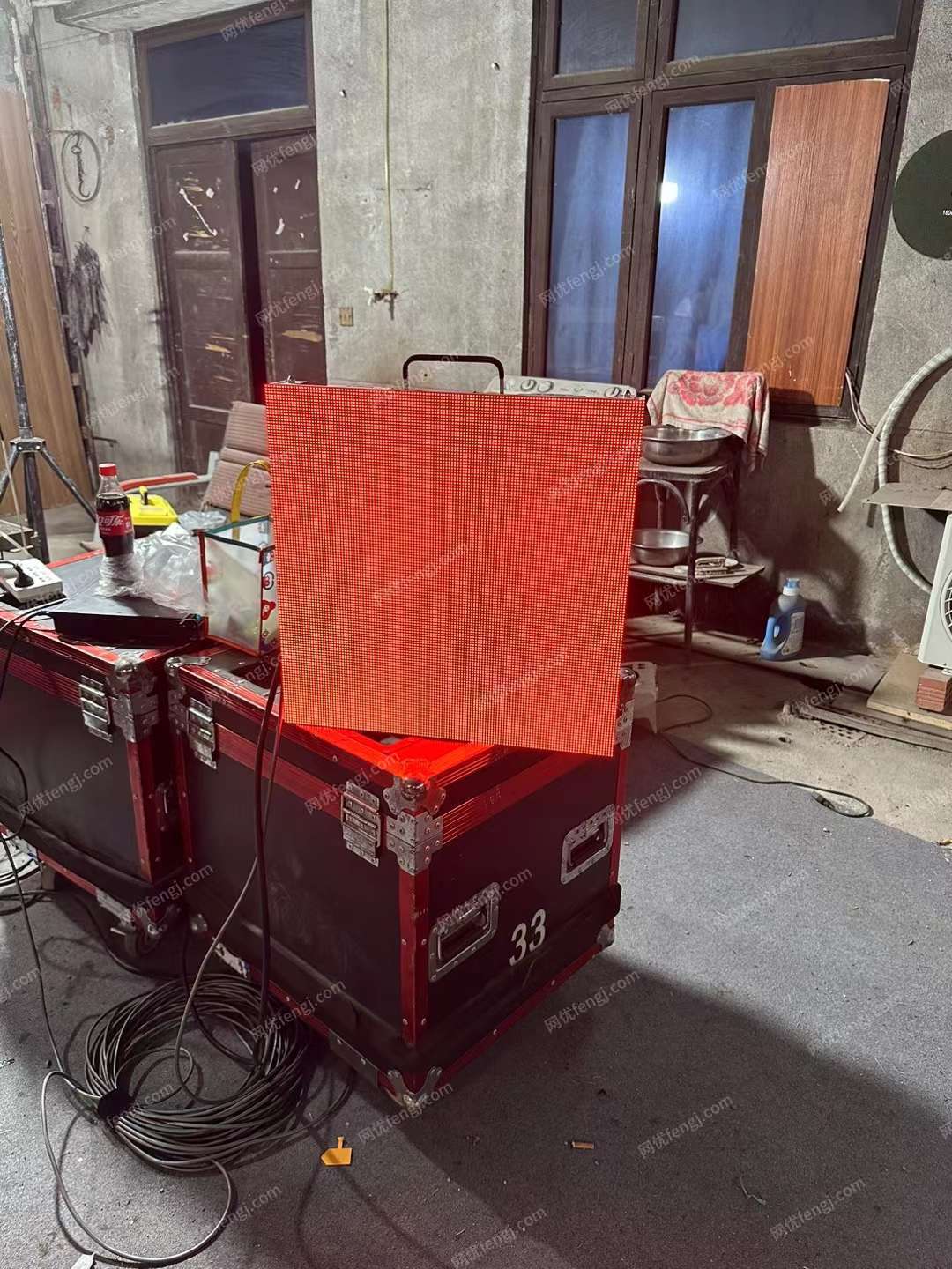 led全彩显示屏室内外p系列液晶高清电子展厅会议直播大屏幕