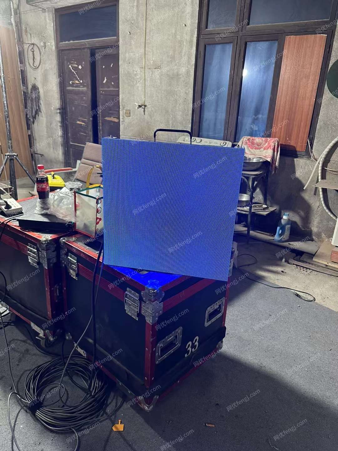 led全彩显示屏室内外p系列液晶高清电子展厅会议直播大屏幕