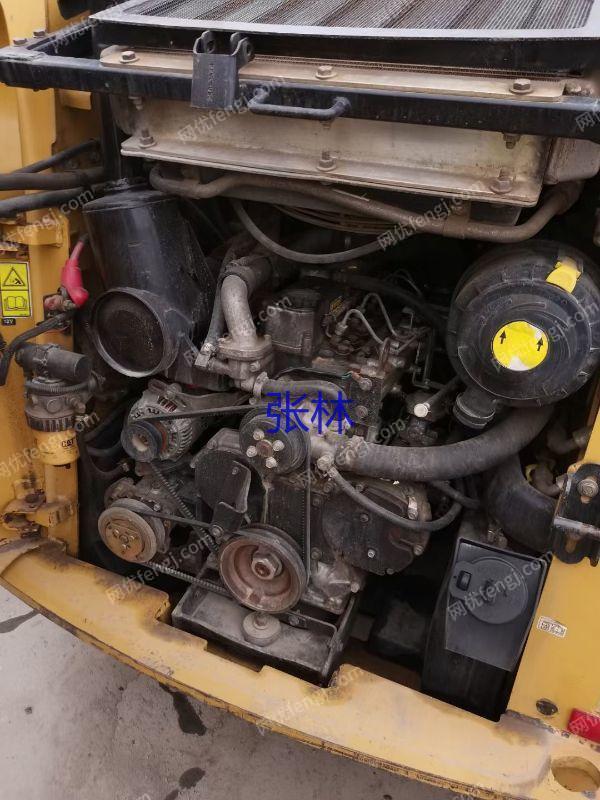 市场库存卡特277C履带式滑移装载机