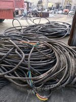   大量回收电缆