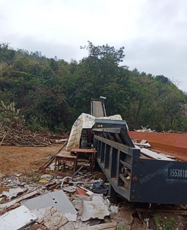 广西防城港转让23年1400型综合木材破碎机