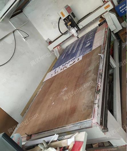 桂林出售广告雕刻机1.3米✘2.5米.7成新