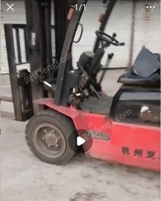 出售12年的杭州3.5手动挡升高三米叉车