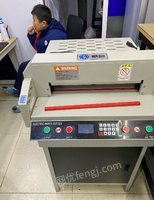 上海浦东新区胶装机，切纸机便宜出售