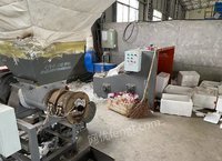 浙江金华因厂房拆迁出售泡沫热熔机，九成新