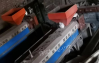 河北邯郸处理注塑机两台,线盒,钢筋垫块模具数套.穿筋套管挤出机两套