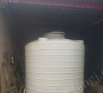 河北沧州出售5吨多的储存罐