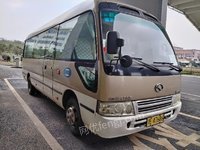 泸州市1台金龙牌大型普通客车（川E47686）网络拍卖公告