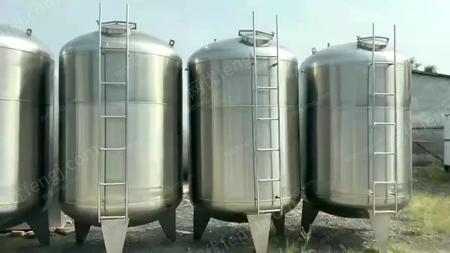 出售二手不锈钢储罐 大型化工立式大存储罐 节能环保