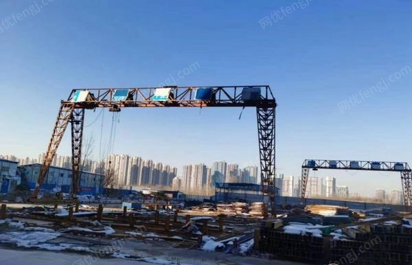 河南郑州转让二手龙门吊两台五吨七成新