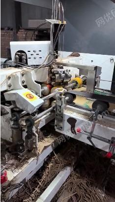 纸箱厂处理河北23年5月全自动钉箱机，用了不到1个月，处理价7-8万，有图