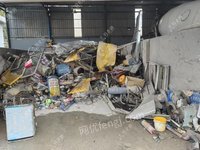 17.350吨中国建材三狮新材料杭州仓前钱潮商品混凝土公司废铁约17.35吨处置招标