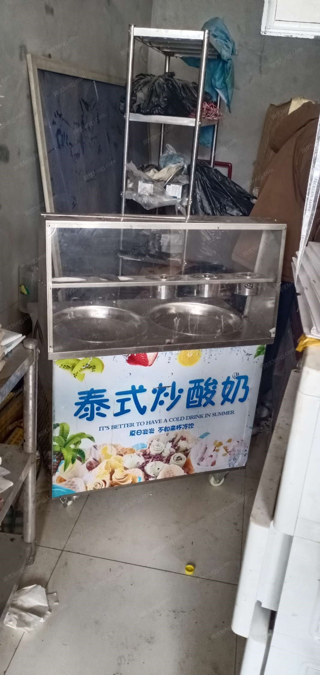 山东济南由于本人工作原因，现出售炒酸奶机一台，正常使用非诚勿扰。