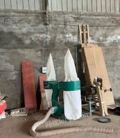重庆巴南出售热压机，滚胶机，雕刻机，吸尘器