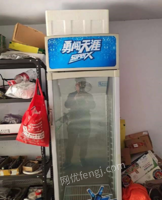 山东济南便宜出售冷藏柜，五百，烤箱九乘新，八百元，用不到了
