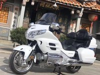 5月5日本田金翼GL1800（大屏）摩托车无手续仅供收藏处理招标