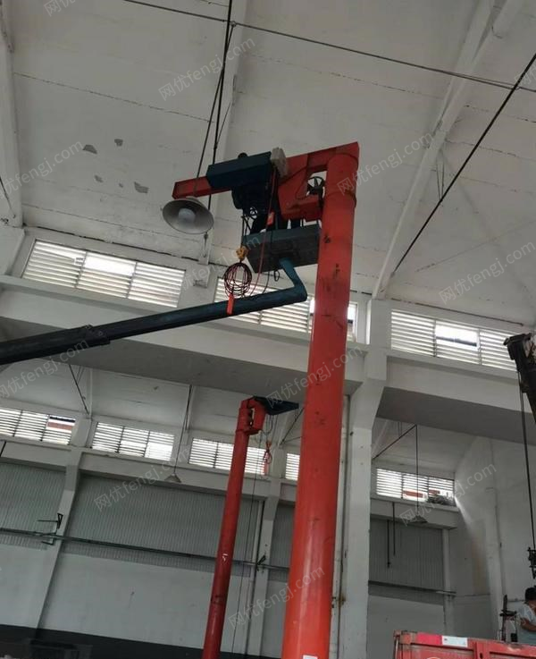 浙江绍兴转让2000公斤的移动吊机