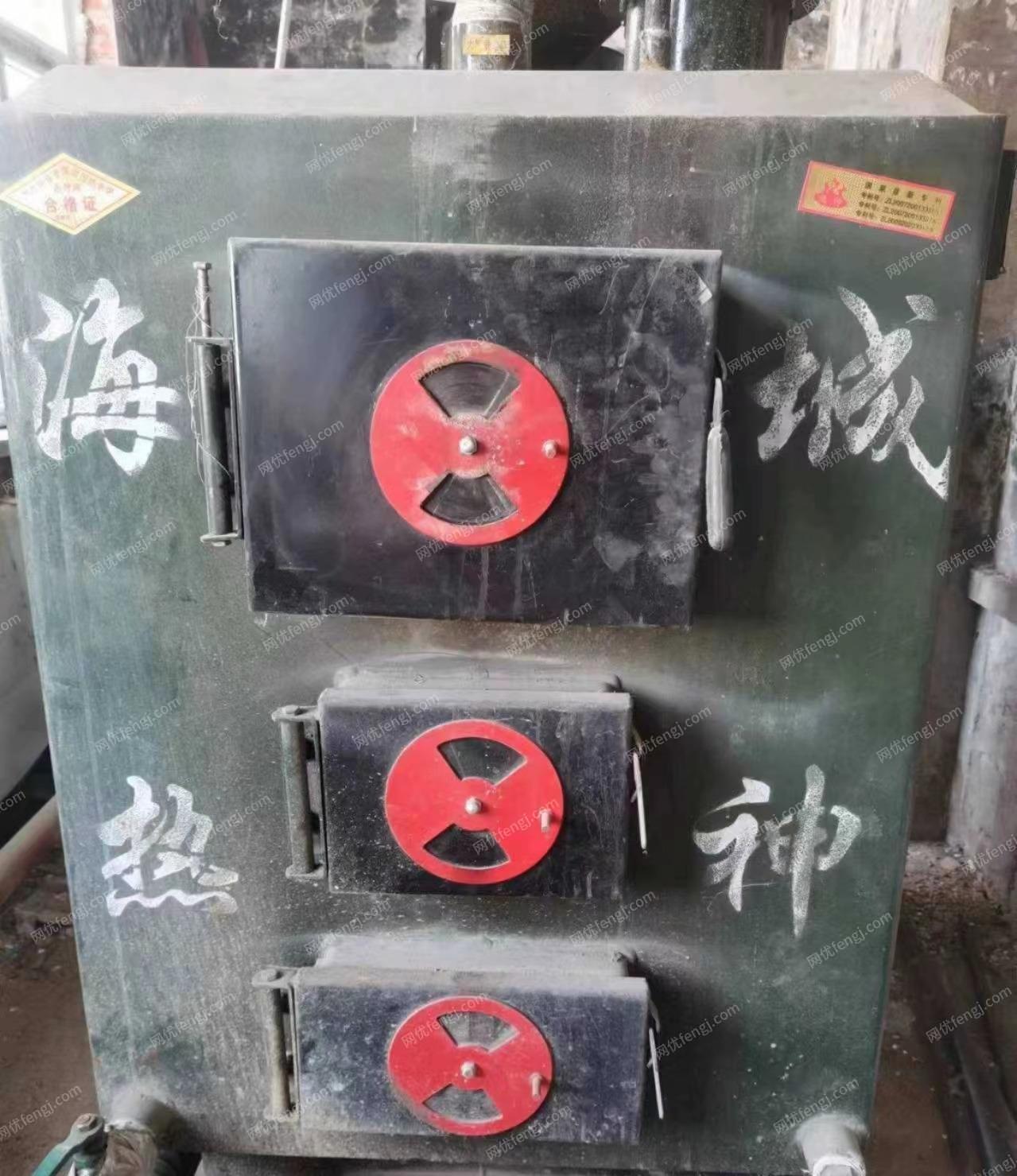 辽宁盘锦出售一台小型锅炉（锅炉主体，电机3台，阀门7个，链接管线及连接件）