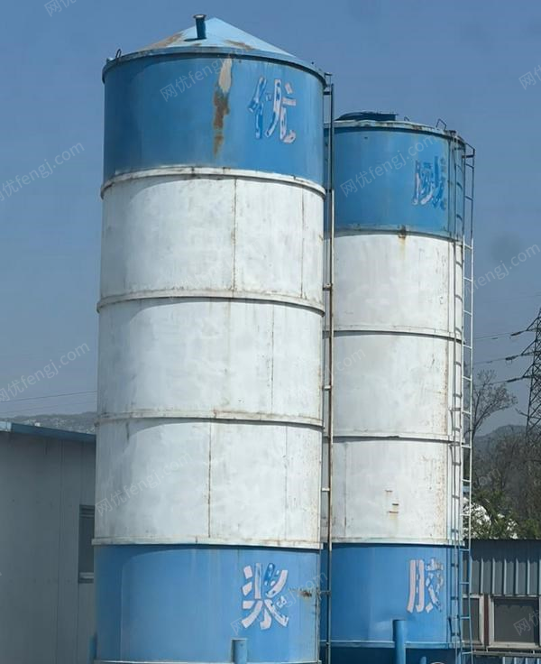辽宁大连求购水泥储存罐100吨两个150吨两个