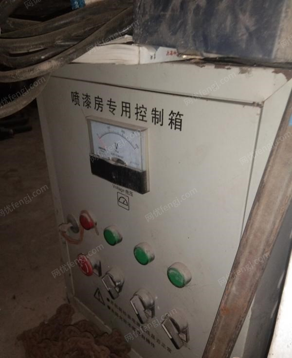 山东东营便宜出售二保焊，整．形机，打气泵，一个控制箱，俩电机（好像坏了）一个清洗机