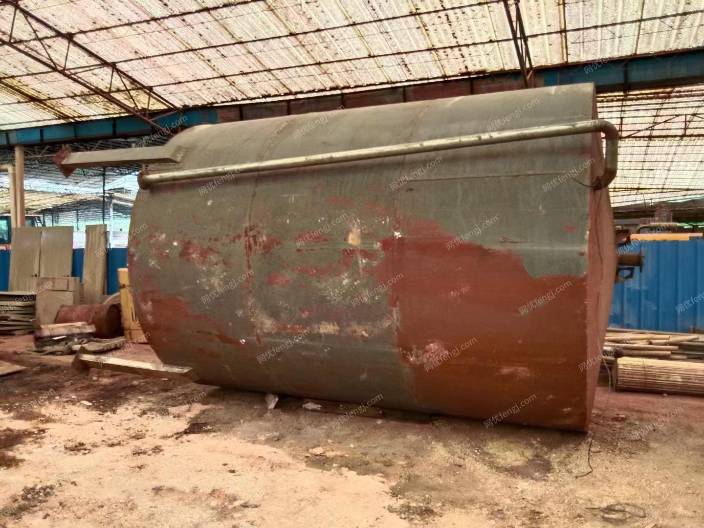 出售2.9x3.8立式罐