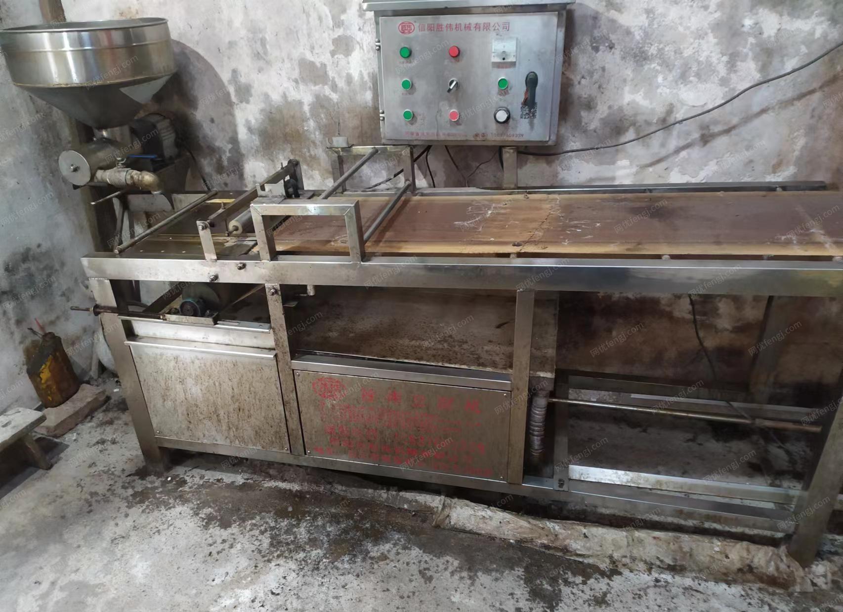 河南信阳出售6成新商用不锈钢豆腐机