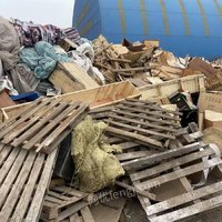 05月10日15:20废旧木头(80吨)山西建龙实业有限公司处置