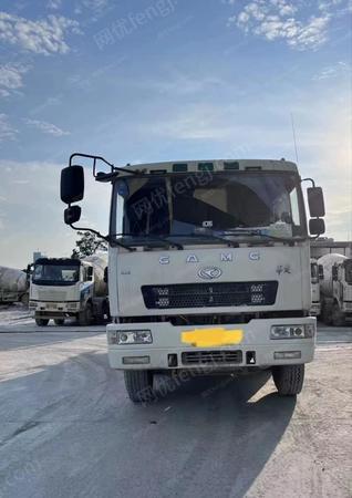 二手搅拌车出售