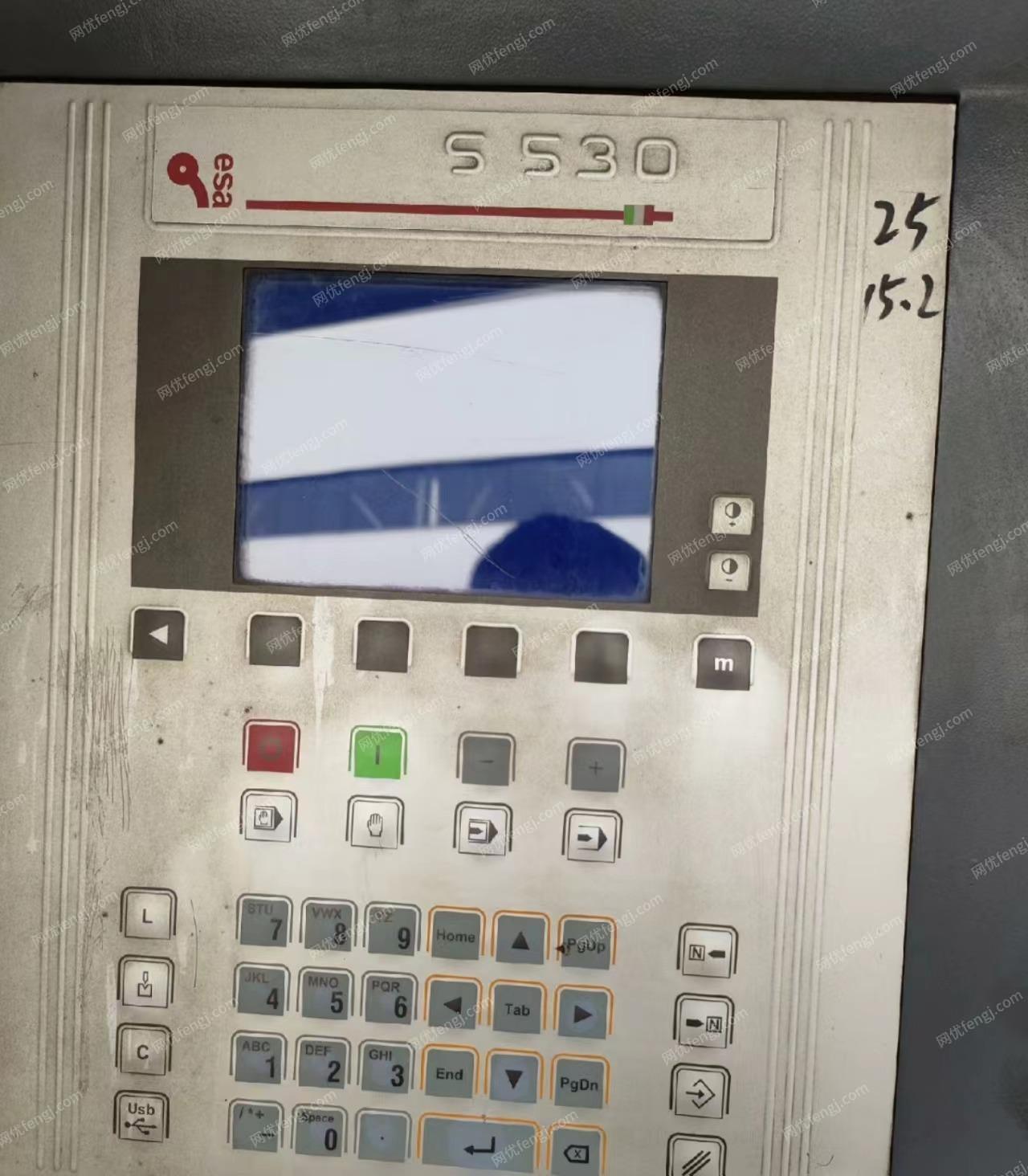 二手折弯机出售