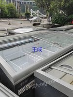 出售贵阳云惠万家生鲜超市空调.冷柜整场物资