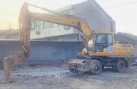 现代210轮式挖掘机出售