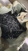 出售整厂拆迁商处理100公斤合金钢.钨钢刀片