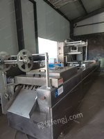 阿胶糕拉伸膜真空包装机，可包装多种规格的真空食品