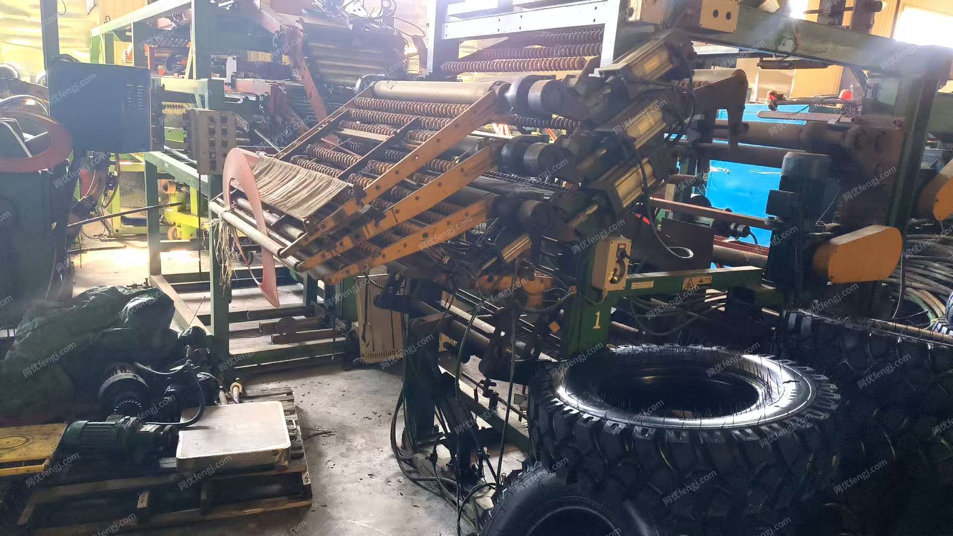 二手成型機出售