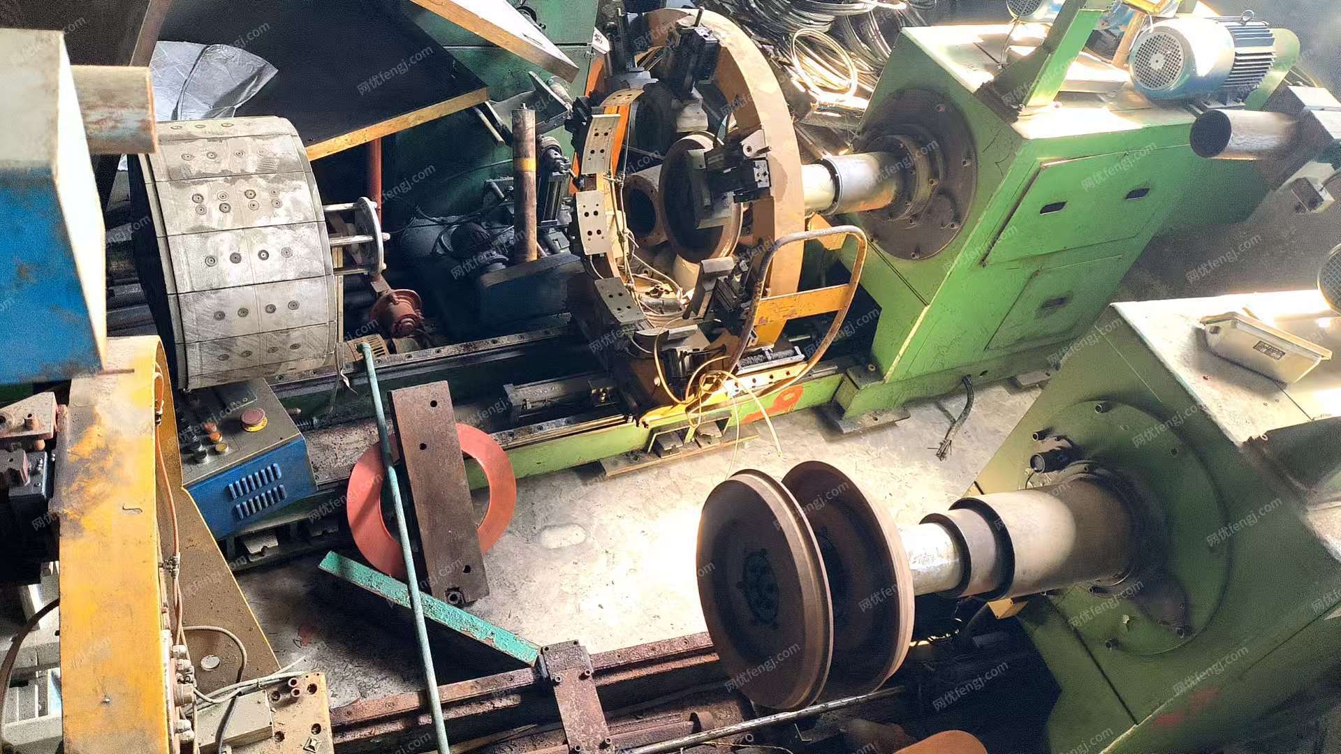 二手成型機出售