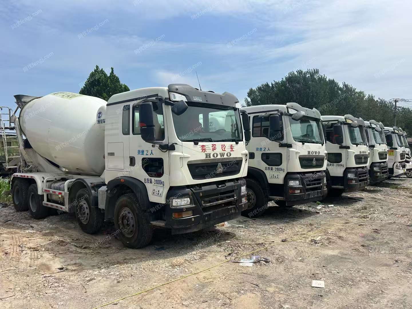 出售三一、豪沃二手国四、国五搅拌罐车