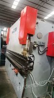 云南大理出售：100t/3200二手折弯机
