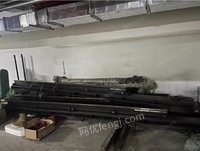 广东广州出售库卡机器人4台及切割导轨等