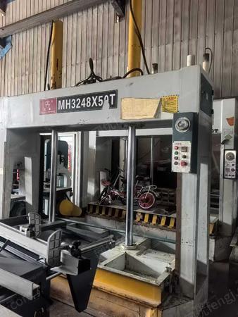 二手木工压机出售