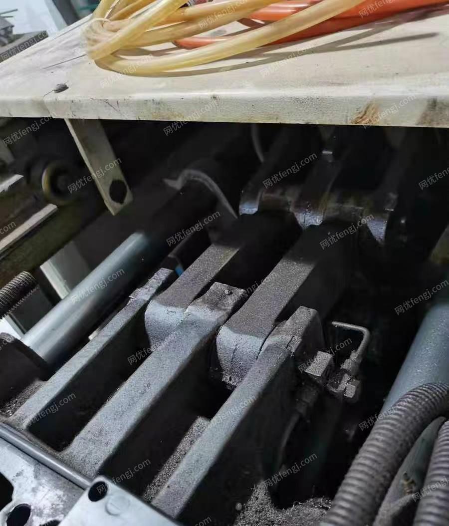 浙江宁波海波50吨注塑机出售