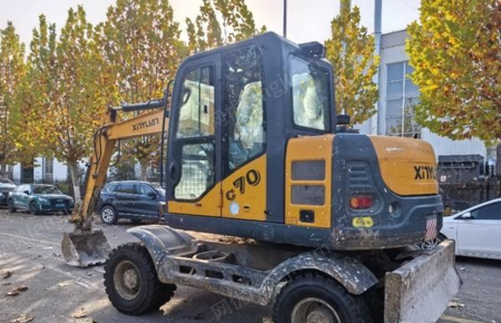 二手挖掘机出售