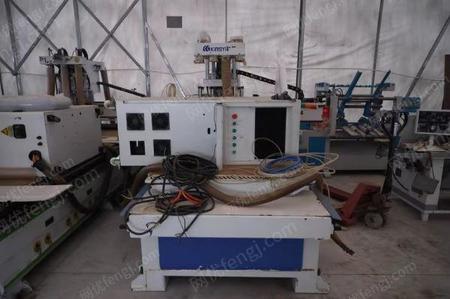 二手封边机出售