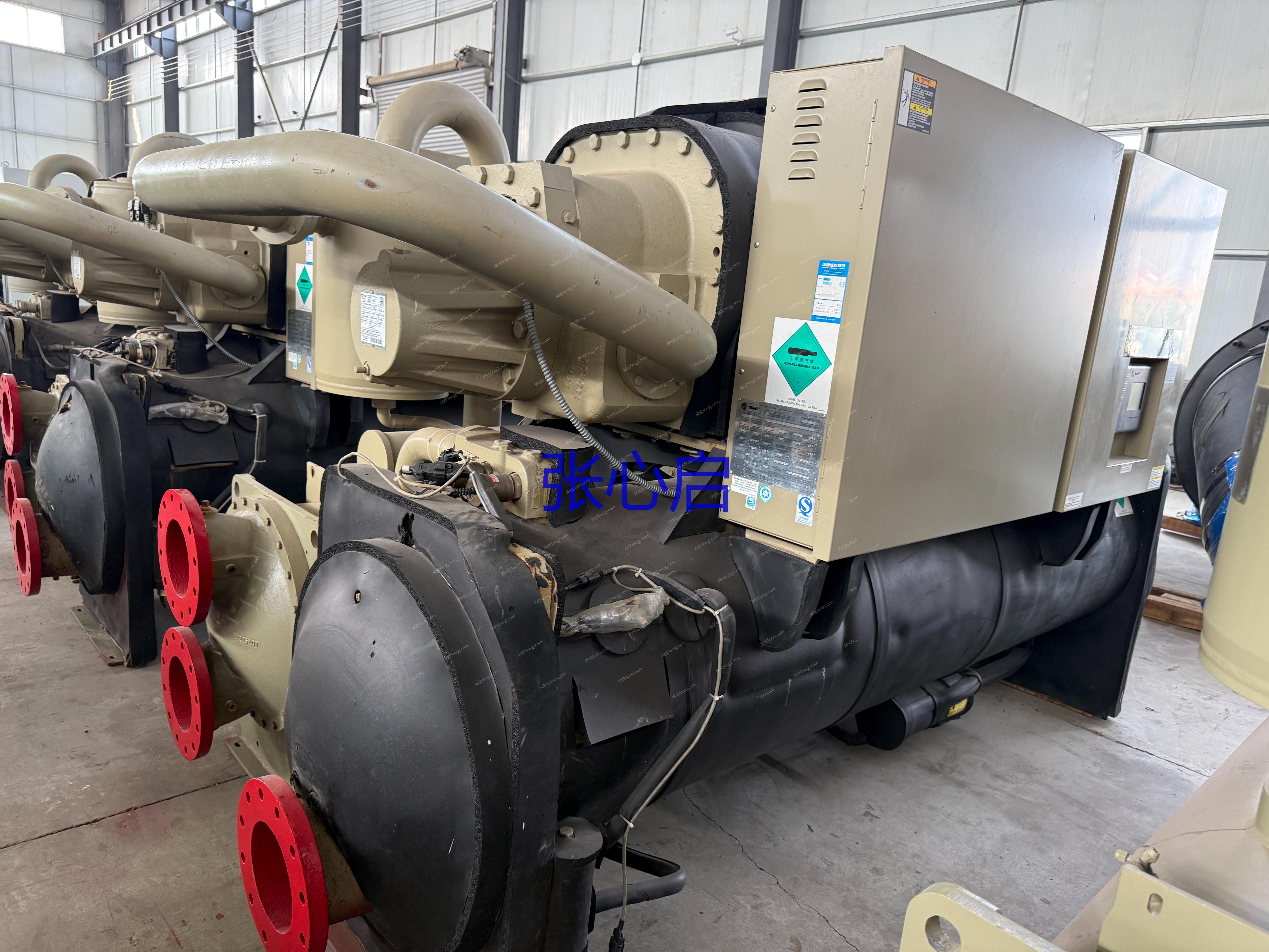 出售1167KW特靈RTHD水冷螺桿式冷水機(jī)組多臺(tái) 二手制冷機(jī)組回收